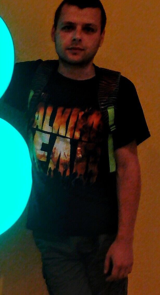 ���� 24692709 ������� ����, 33 ����, ���� ���������� � �����