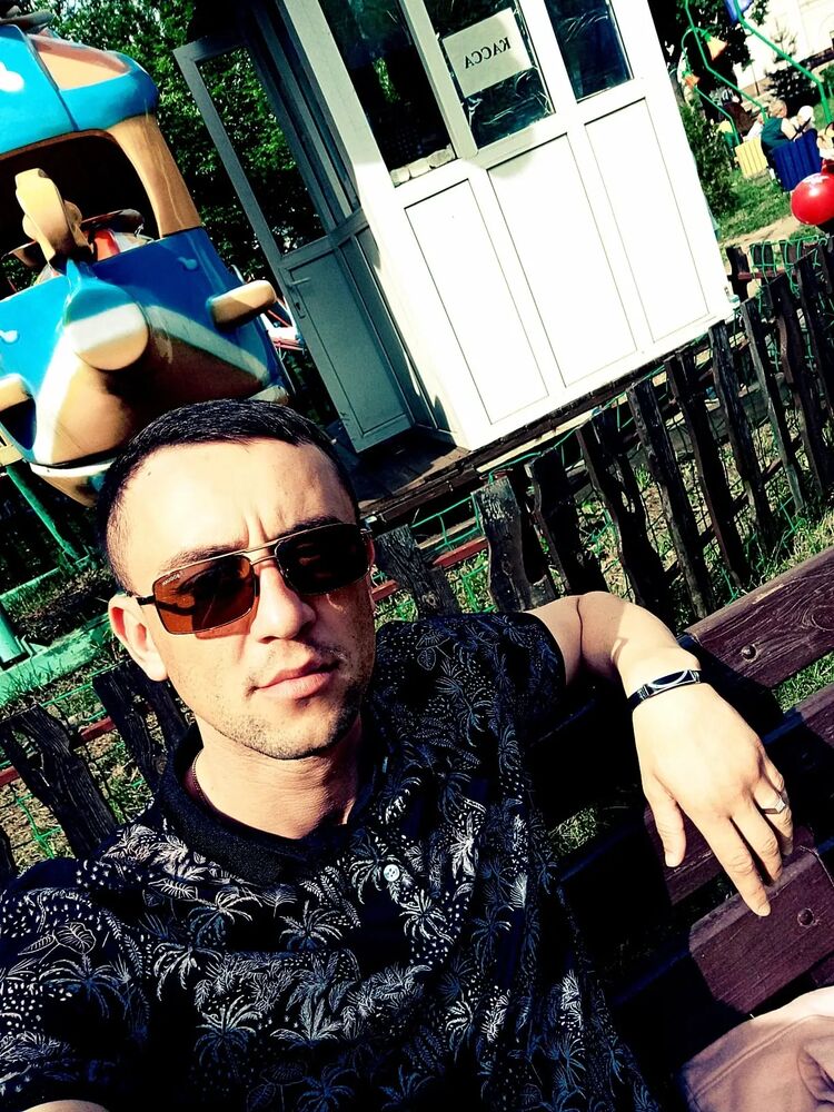   ,   Aleksandr, 31 ,   ,   , 