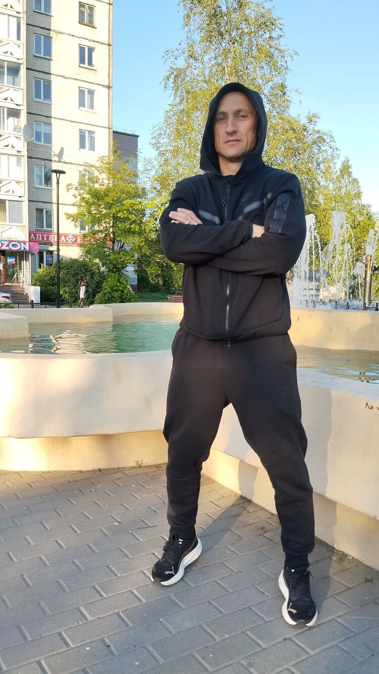  52891009  , 41 ,    