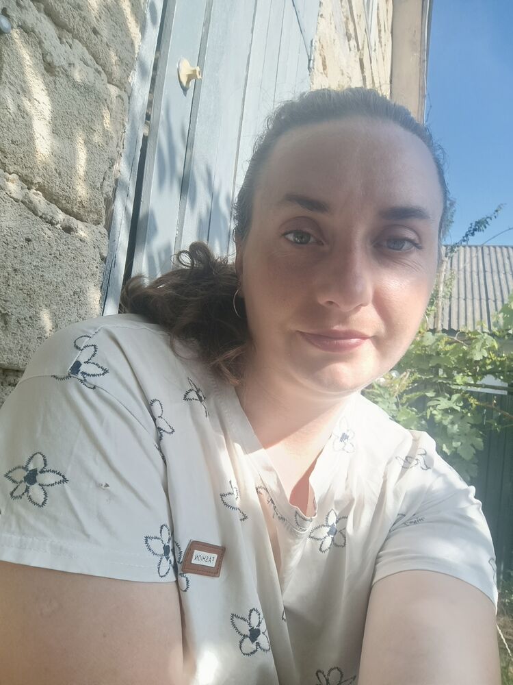  52384429  , 27 ,    