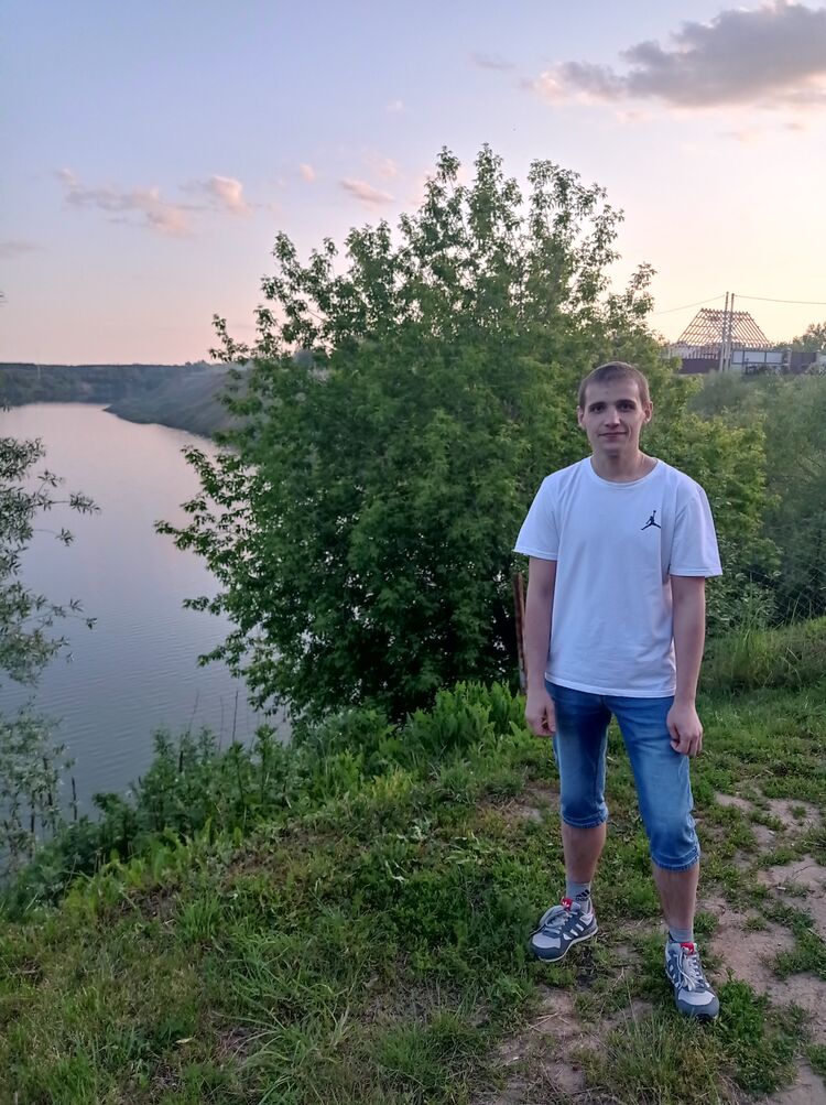  35088959  Stanislav, 35 ,    