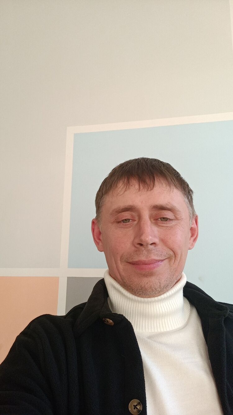 48204129  Aleksandr, 45 ,    