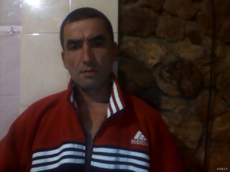  10884489  Roma, 44 ,    
