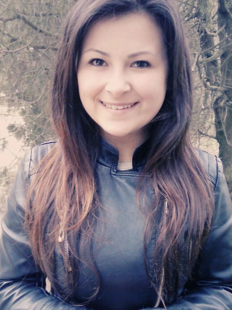  ,   Maryana, 24 ,   ,   