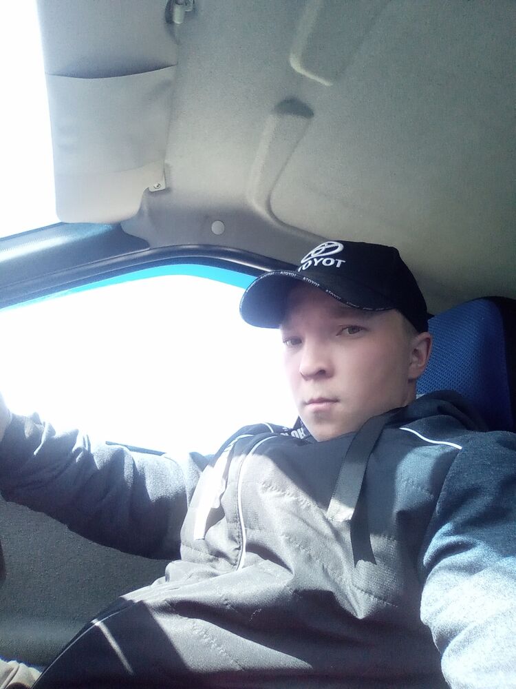 30577909  , 27 ,    