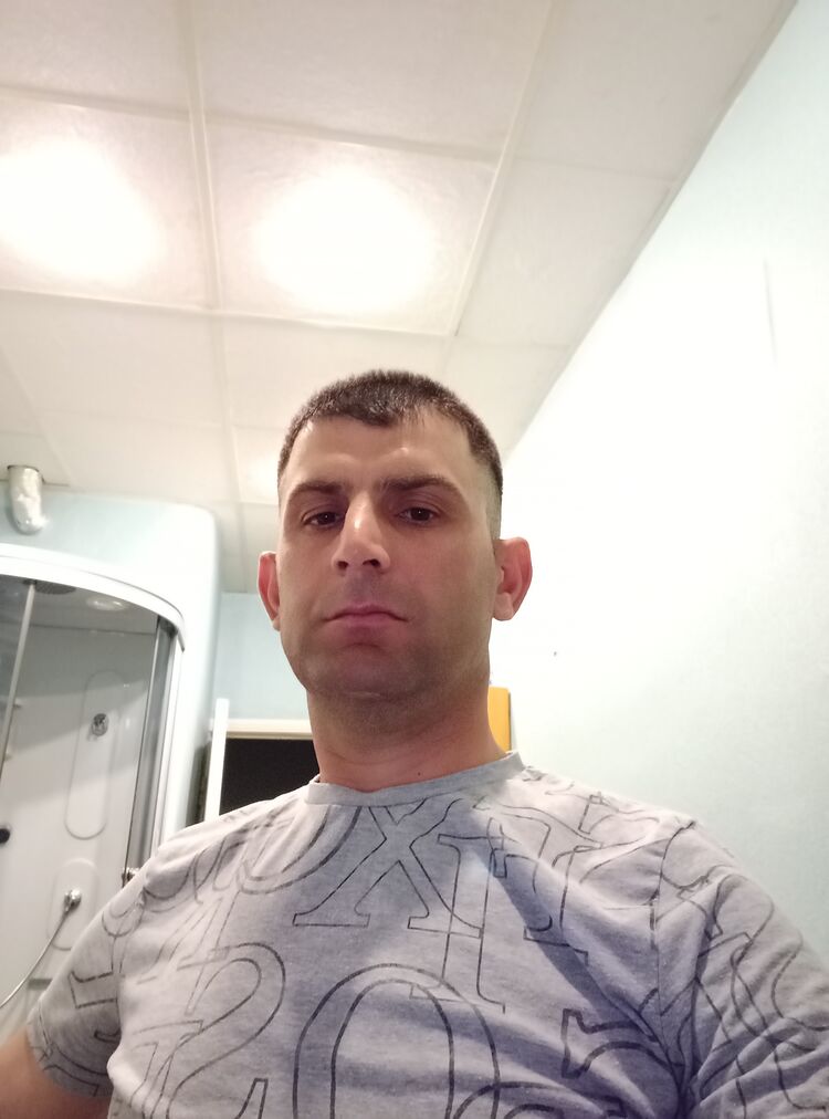  28579719  , 47 ,    