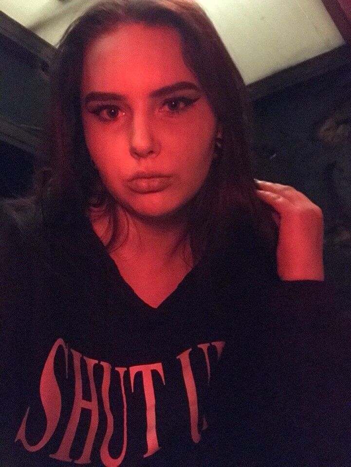  ,   Adina, 25 ,   ,   , c 