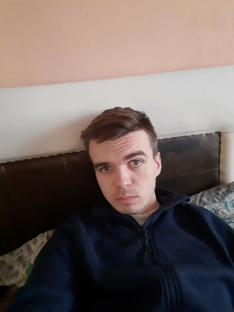  33162649  , 24 ,    -