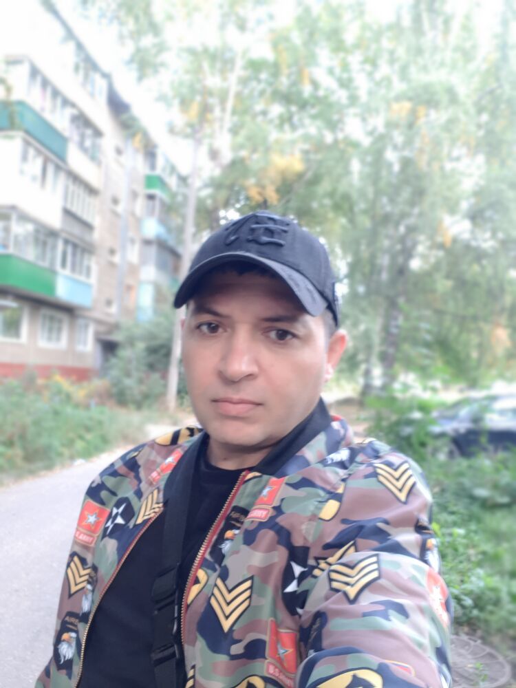  24015799  , 50 ,    