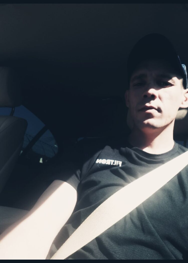  ,   Aleksei, 33 ,     , c 