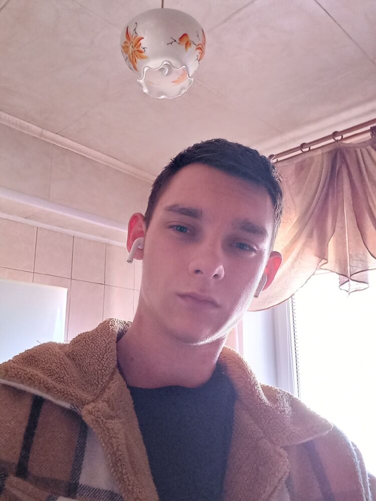  32801359  , 24 ,    