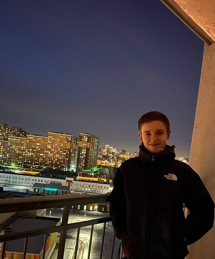  31784189  , 21 ,    -