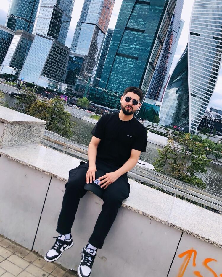  49344539  Hakan Kara, 28 ,    