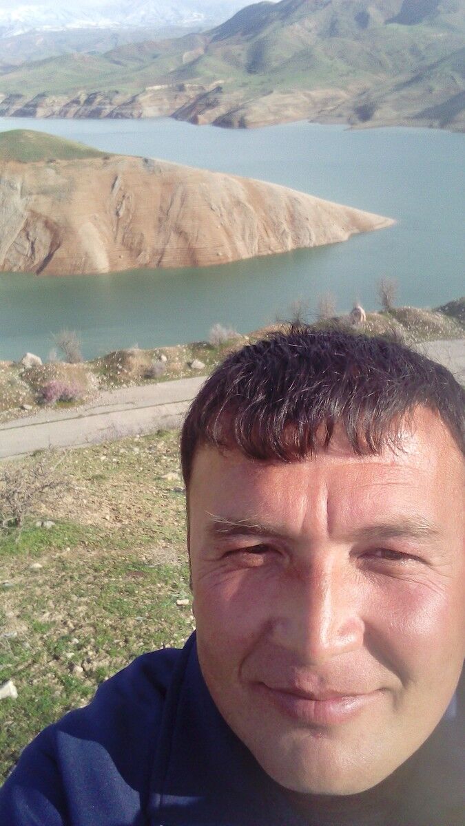  ,   Ruslam, 38 ,   ,   , c 