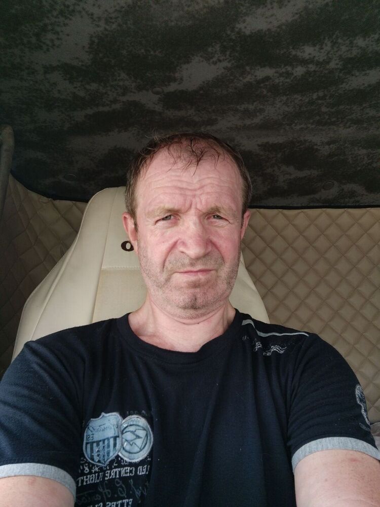  36508889  , 57 ,    