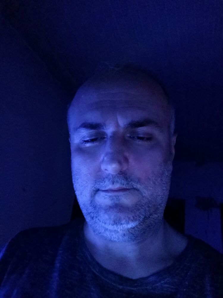  27053849  Konstantine, 50 ,    