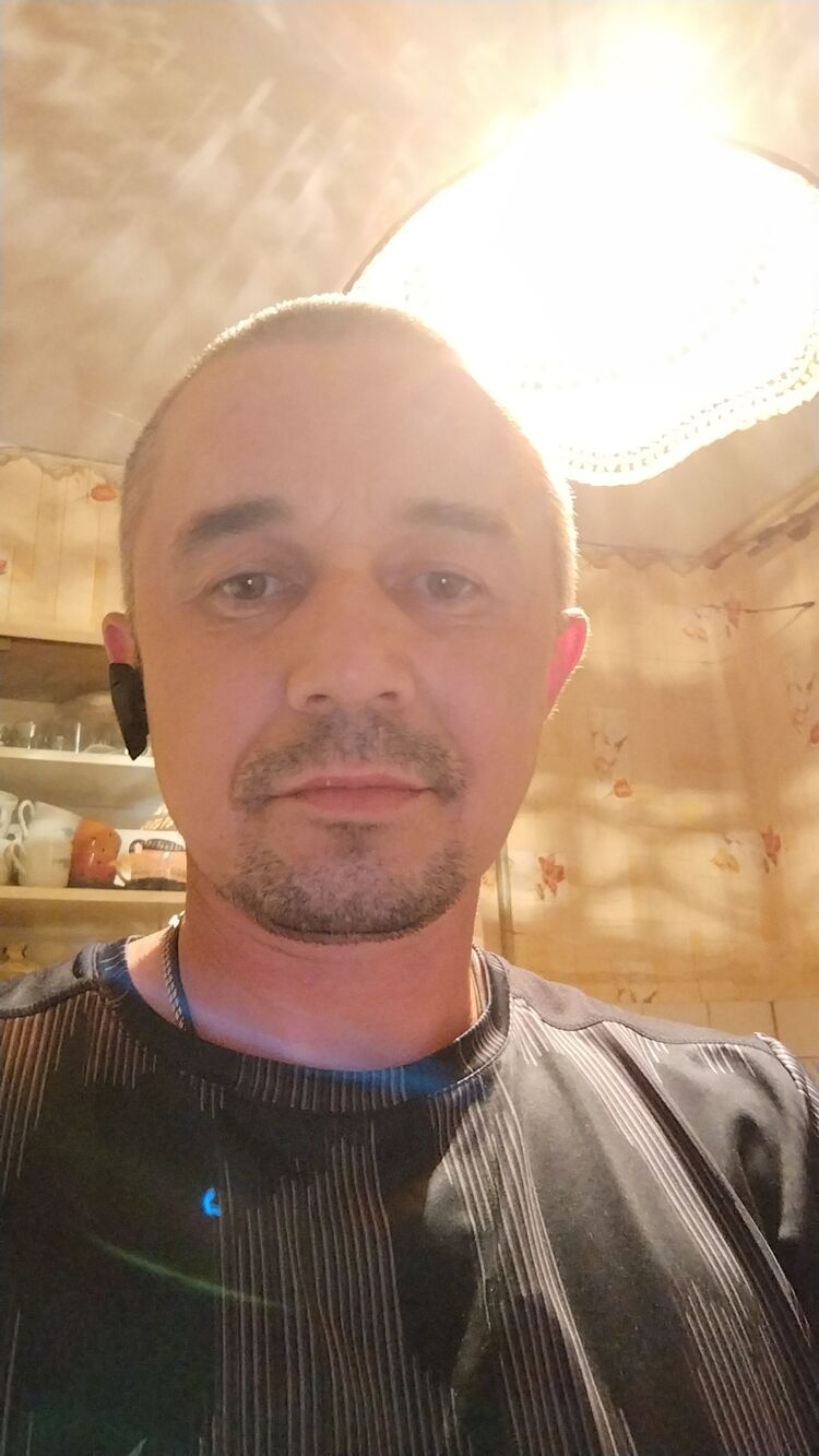  46585099  , 41 ,    