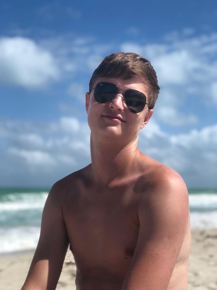 ���� 21652739 ������� �����, 33 ����, ���� ���������� � ������