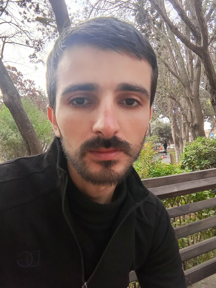  54579599  Amin, 29 ,    