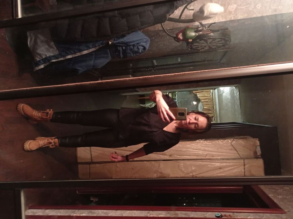  ,   Irin, 46 ,   c 