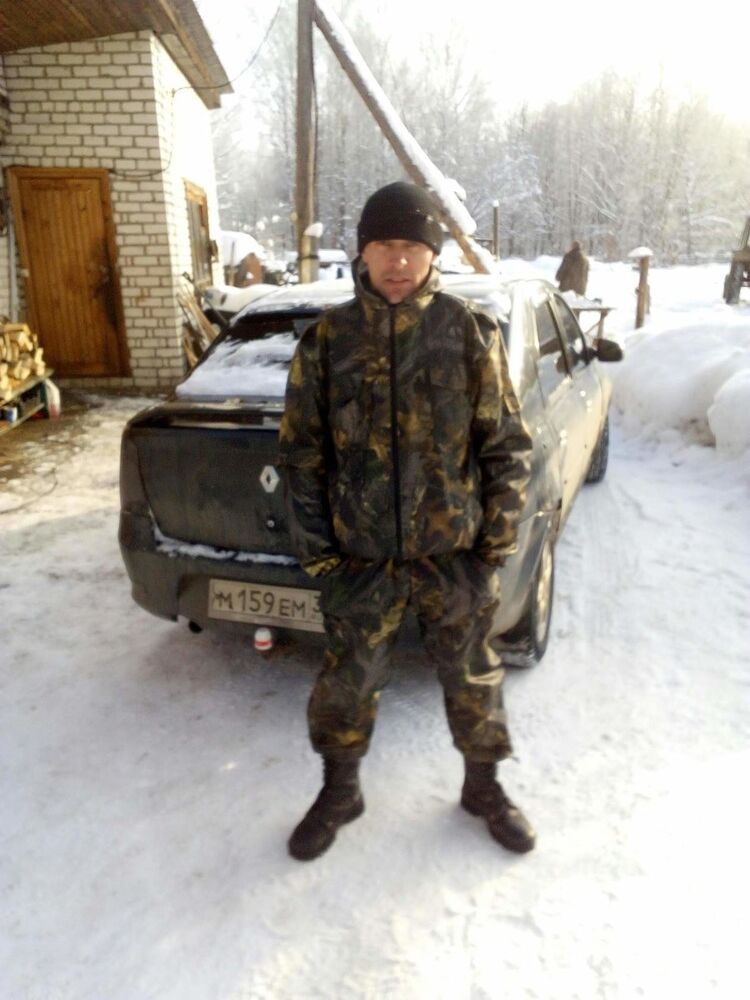  18394499  Wiktor, 41 ,    