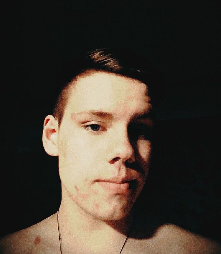  42388169  , 19 ,    