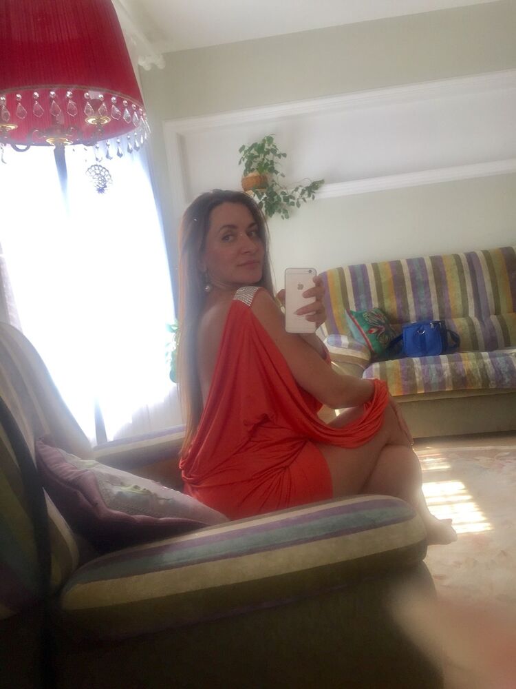  ,   Lora, 45 ,   ,   , c 