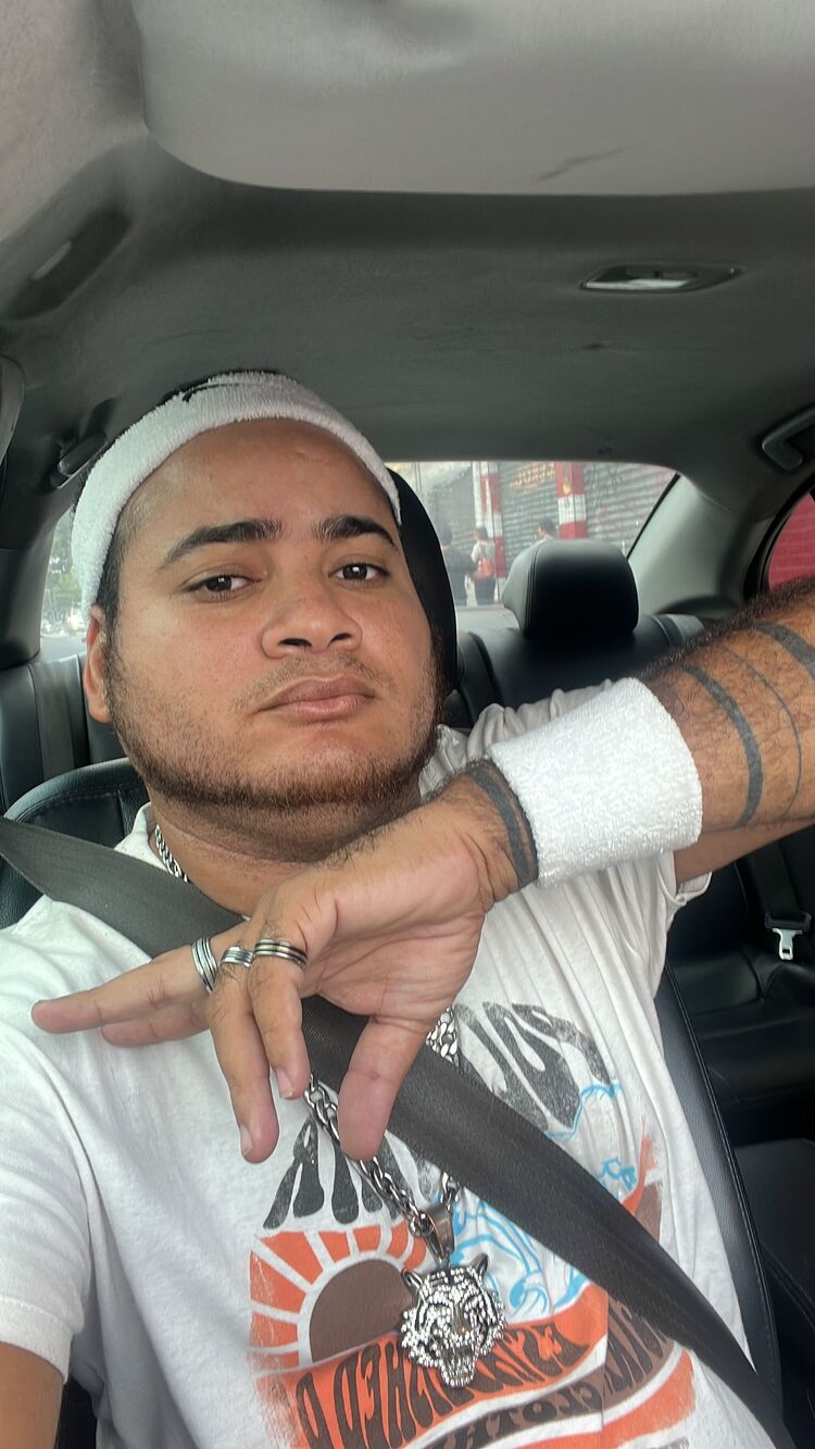  -,   AdrianoSF, 37 ,   ,   