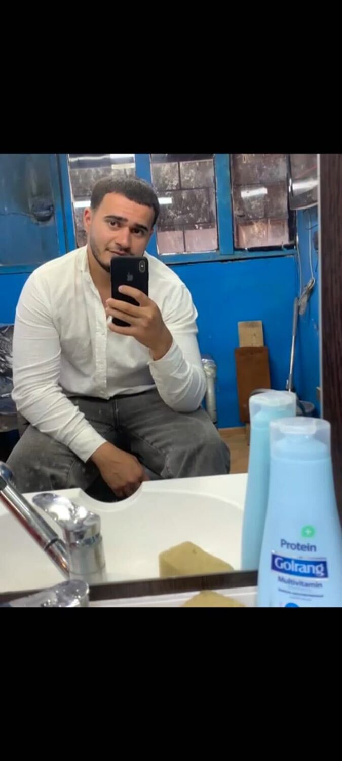  52767969  Kamran, 23 ,    