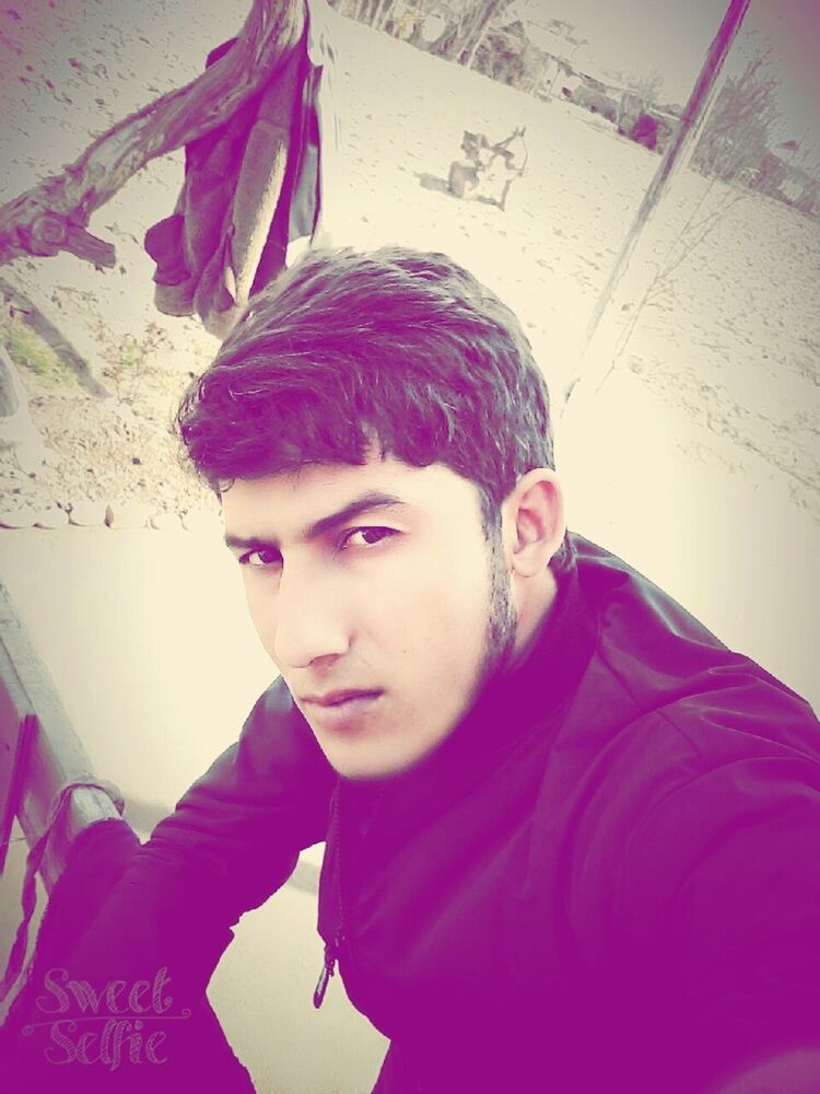  16537869  Fayzali, 31 ,    