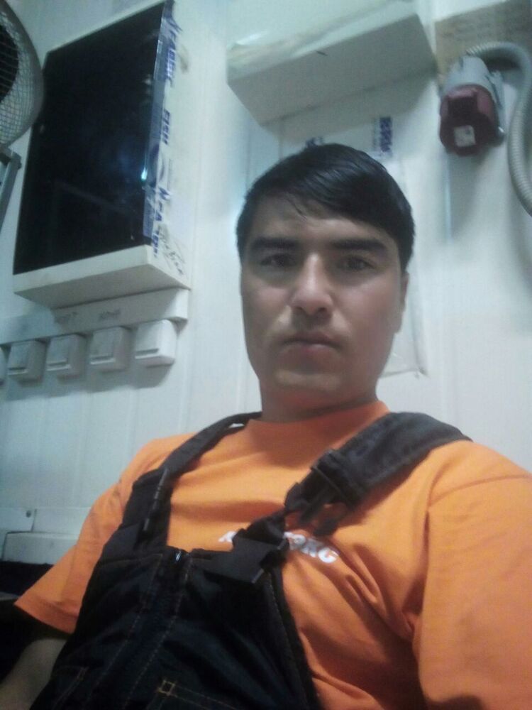  23650279  Tolmas, 36 ,    