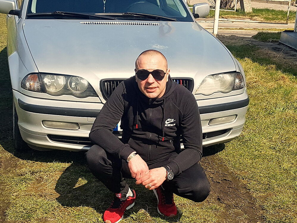  29065499  Piotr, 45 ,    