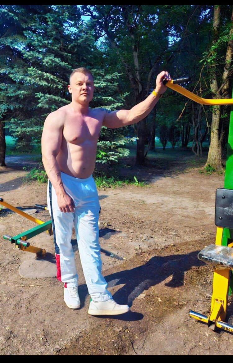  52346919  Oleg, 36 ,     