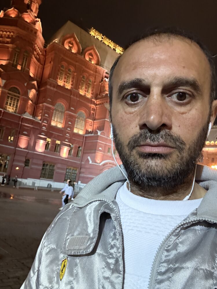  53864839  Ahmet, 43 ,    