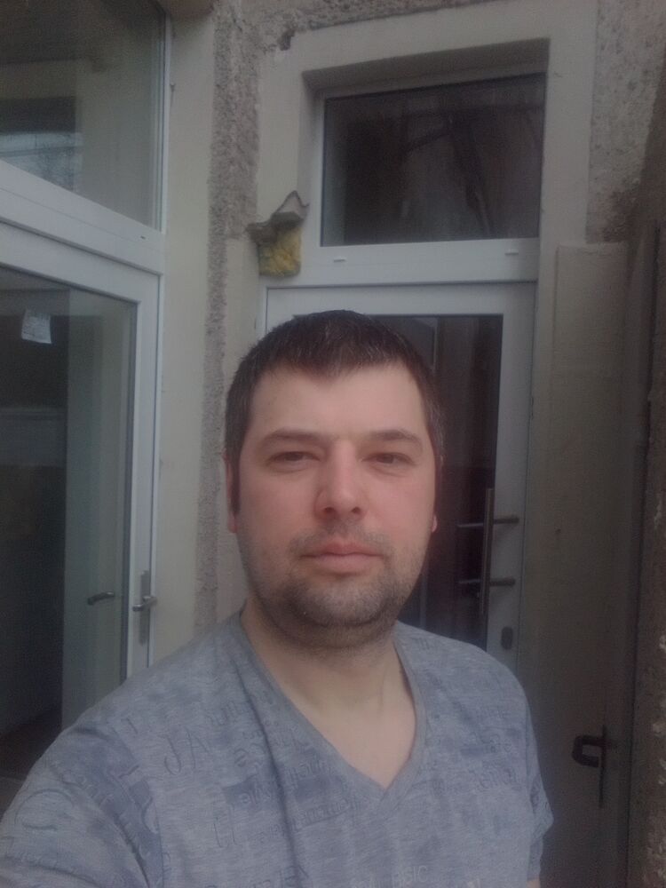  Warszawa,   Gena, 37 ,   ,   