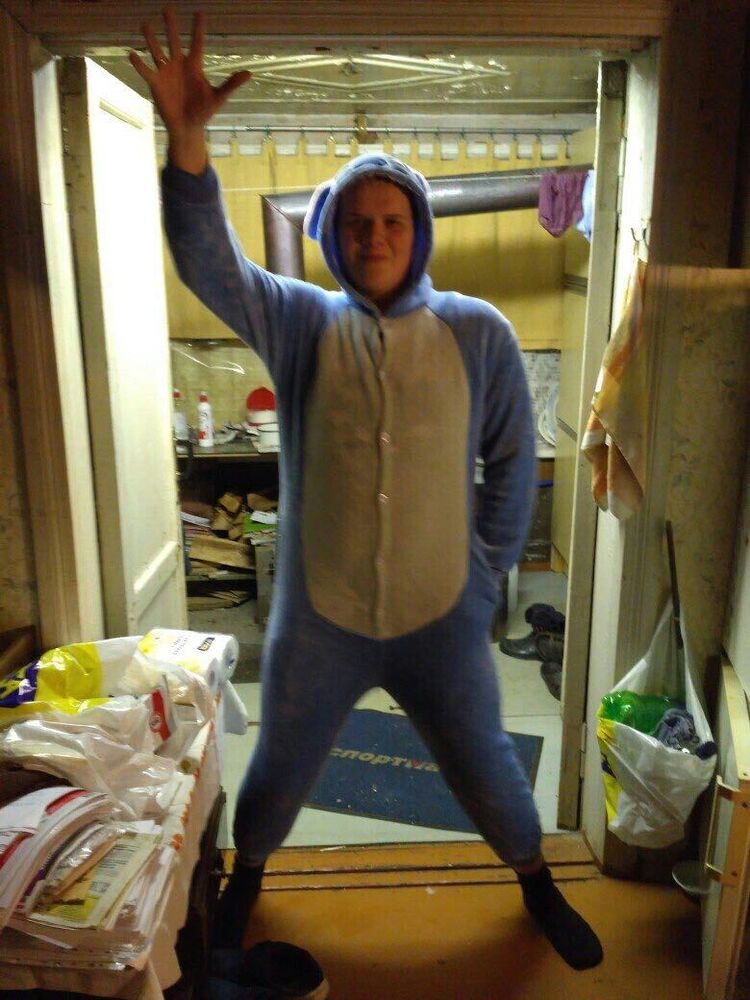  31417299  , 28 ,    -