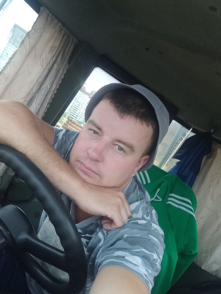  29573839  , 33 ,    -