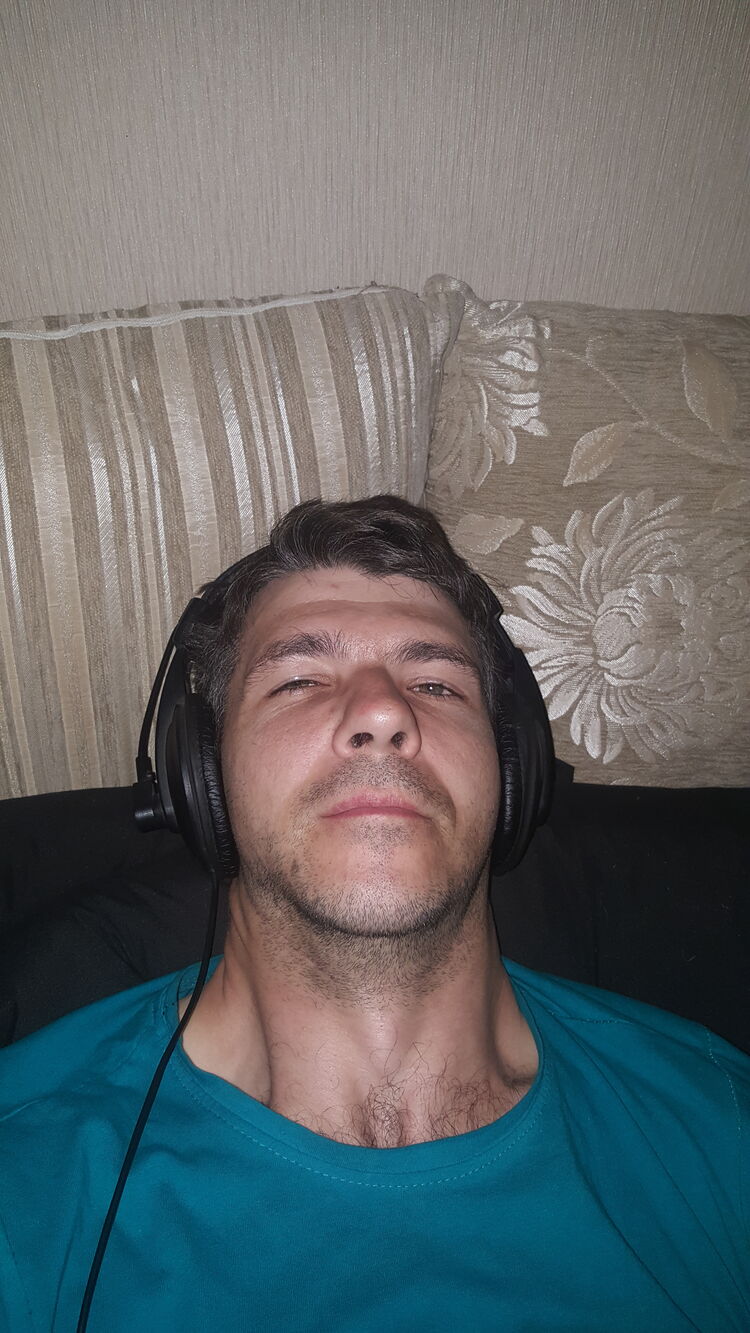  22964639  , 39 ,    
