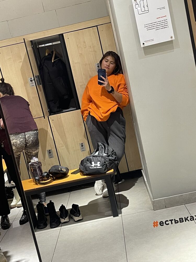  Isabela,   Sarah, 32 ,   ,   