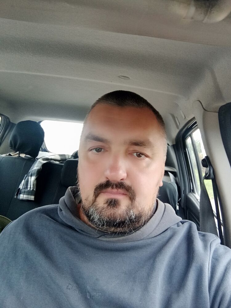  38421539  , 46 ,    