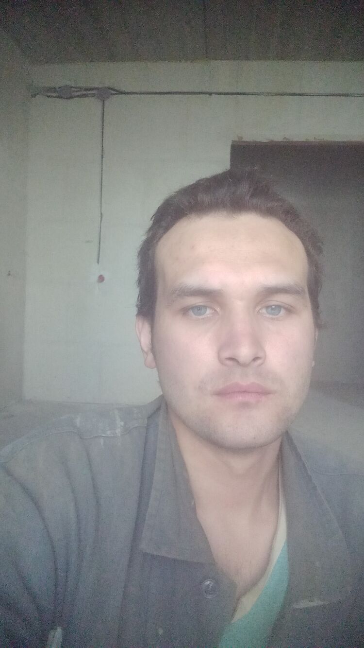  43870289  , 23 ,    