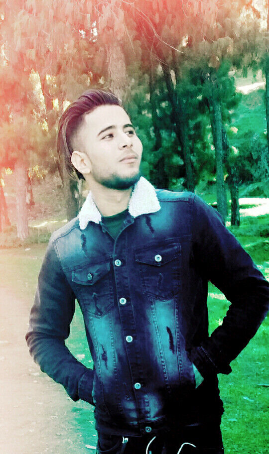 ,   Mounim, 28 ,   ,   , c 