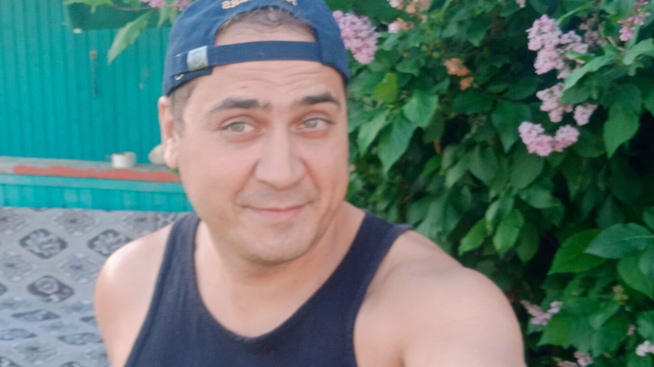  44599379  , 40 ,    