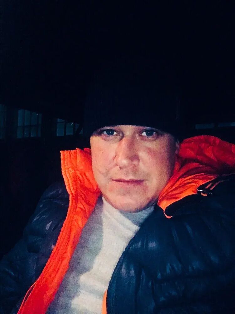  48244909  Vladimir, 35 ,    