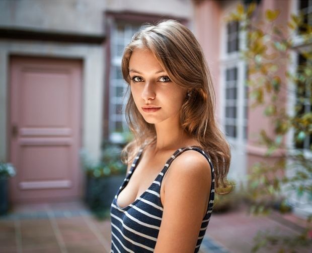  ,   WIKTORIA, 37 ,   ,   , c 