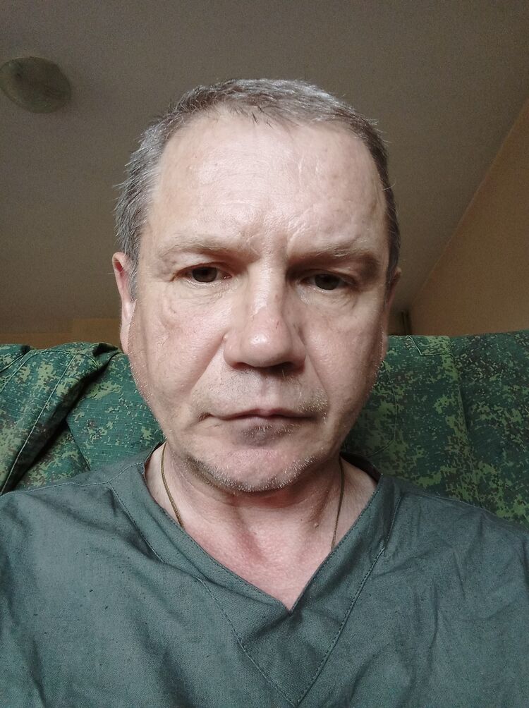  26788879  Hubiht, 56 ,    --