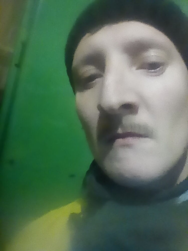  -,   Maksim, 40 ,   ,   , c 