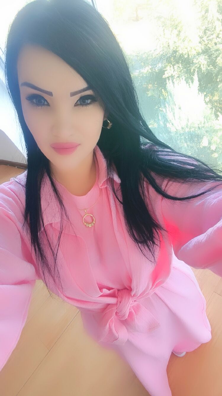 ���������� �������, ���� ������� Mona, 33 ����, ������������ ��� ����� � ���������, c�������� ���������