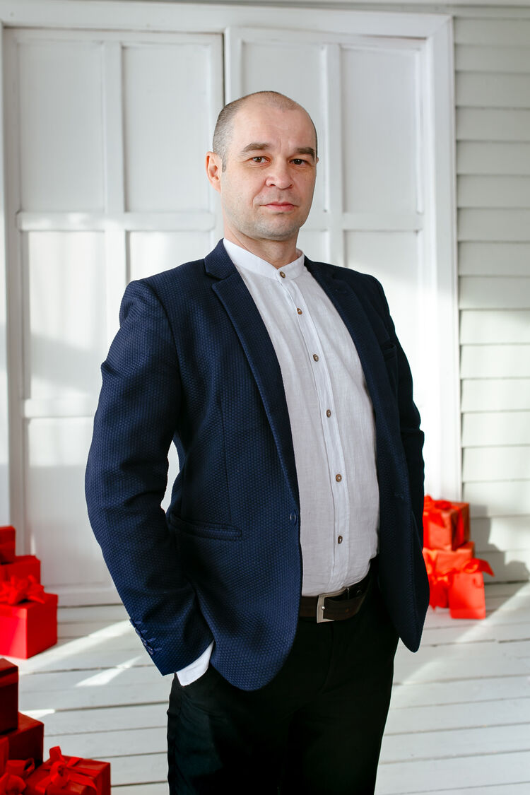  49491519  Ssergss, 100 ,    --