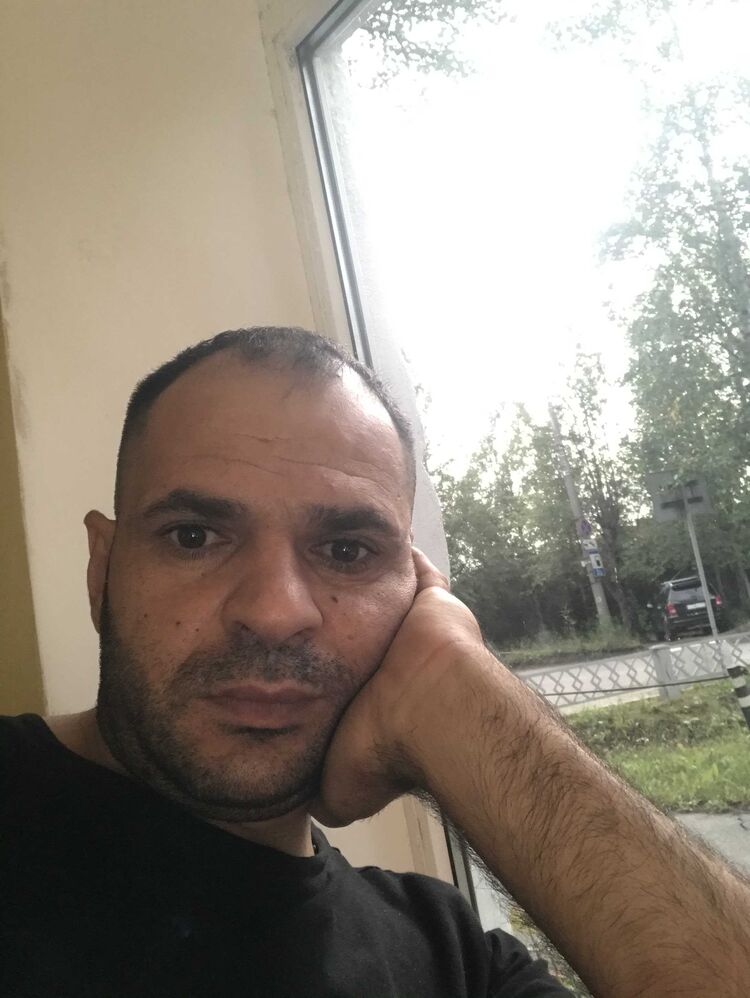  28983009  , 39 ,    